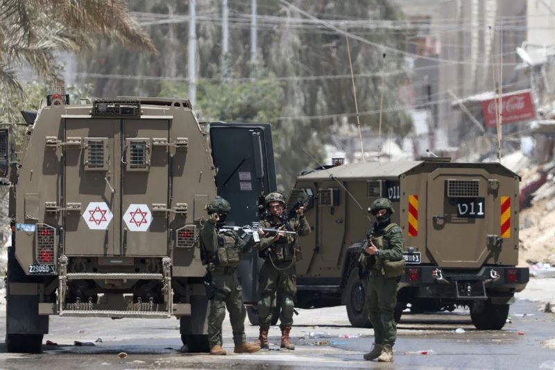 পশ্চিম তীরে ইসরায়েলের বাহিনীর গাড়িতে বিস্ফোরক-হামলা